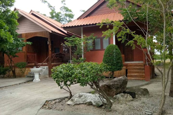 Hotel 6 of 25