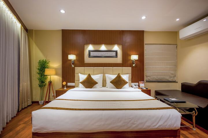 Room 45 of 161