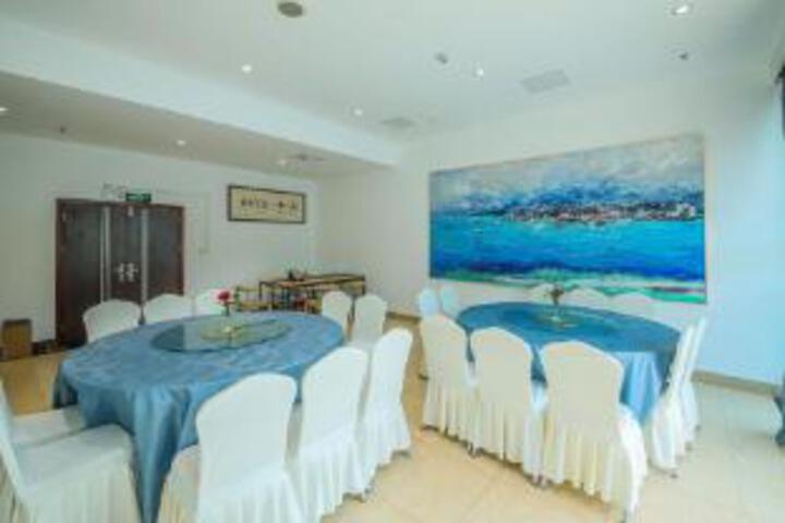 Jinzun Holiday Hotel (Shenzhen Nanao First Beach Branch)