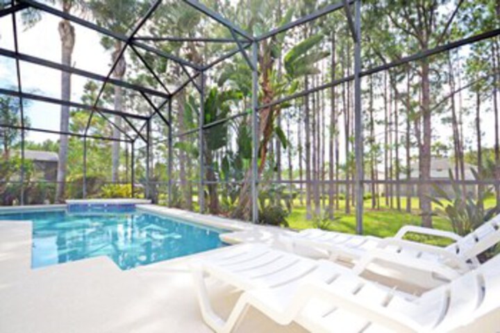 Pool 32 of 60