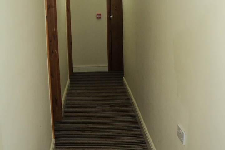 Ballroom/Hall 63 of 72