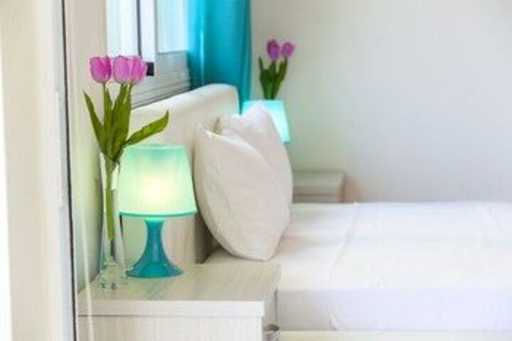 Room 6 of 21