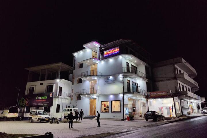 Alaknanda Motel and Restaurant