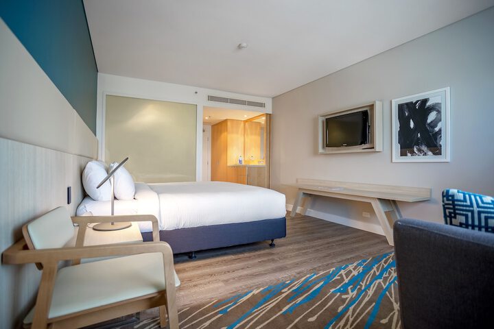 Room 7 of 75