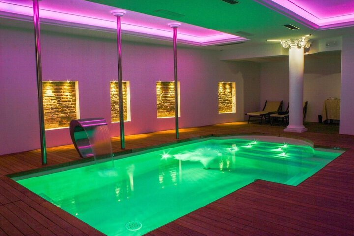 Relaxing Spa