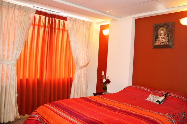 Room 5 of 24