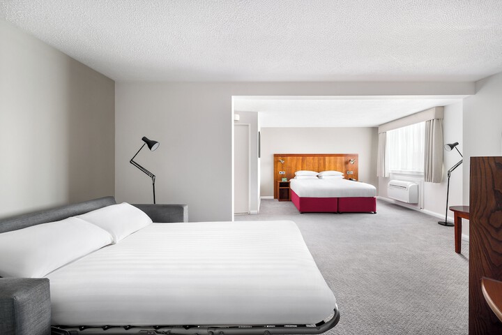 Room 15 of 71
