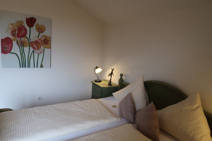 Room 20 of 40