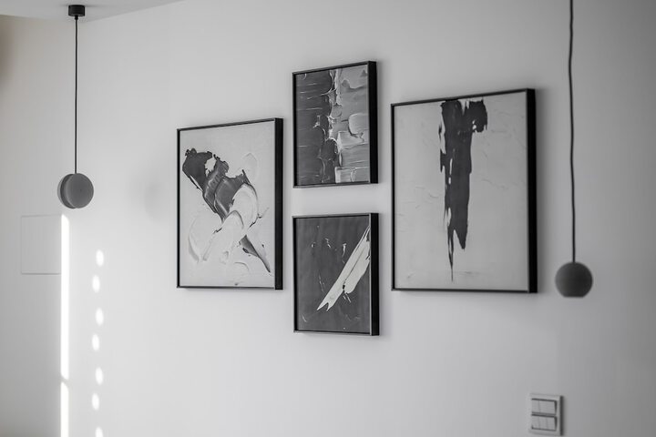 Room 26 of 172