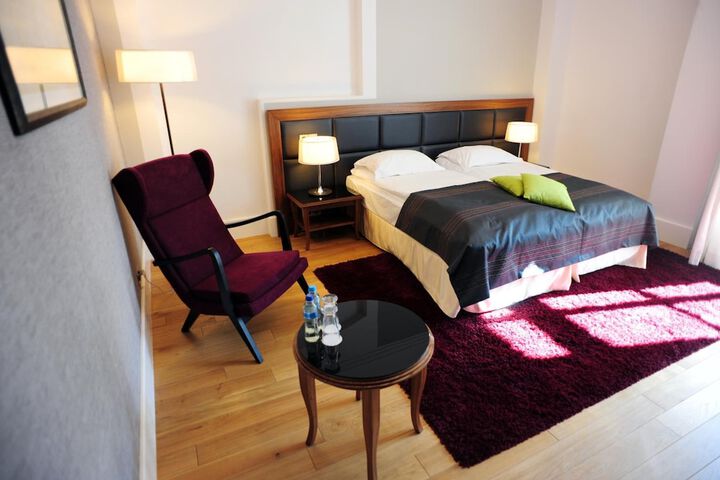 Room 13 of 57