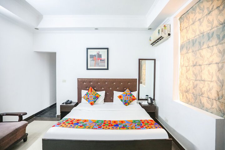 Room 18 of 31