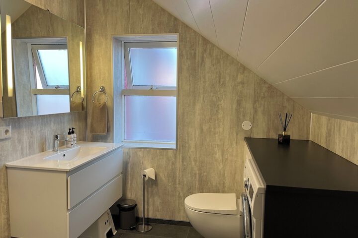 Room 15 of 29