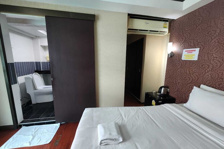 Room 31 of 56