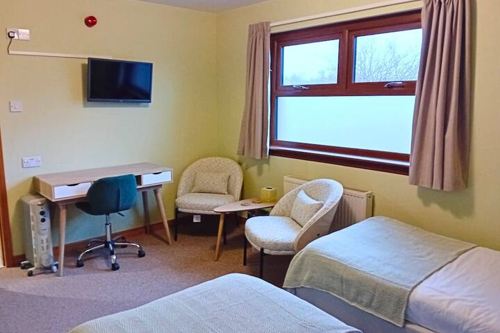 Room 5 of 28