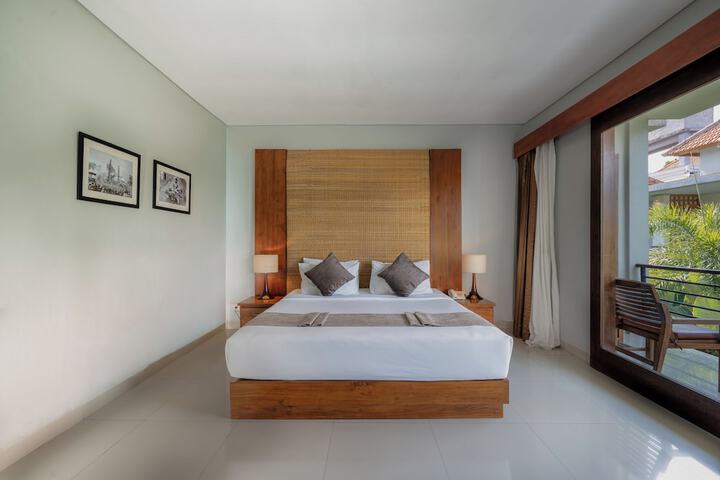 Room 27 of 119
