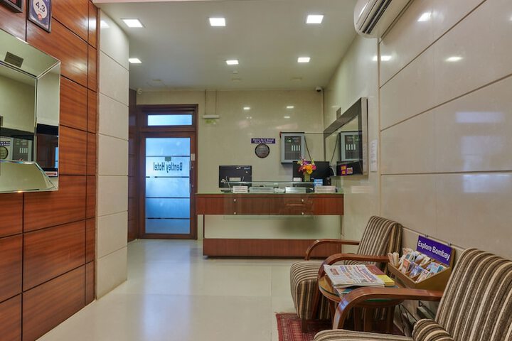 Hotel Interior 4 of 27