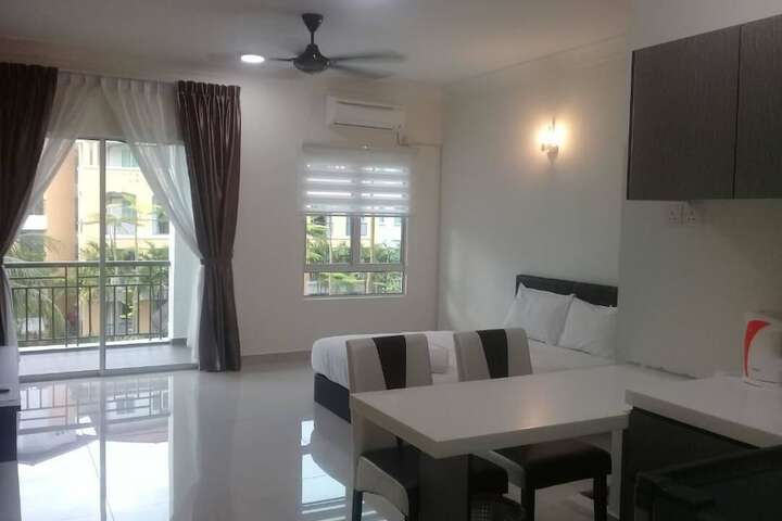 Room 19 of 41