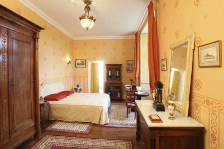 General 3 of 36