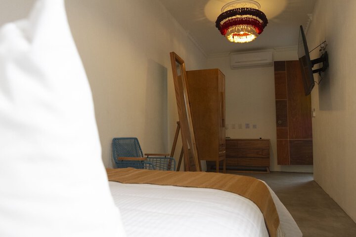 Room 17 of 57
