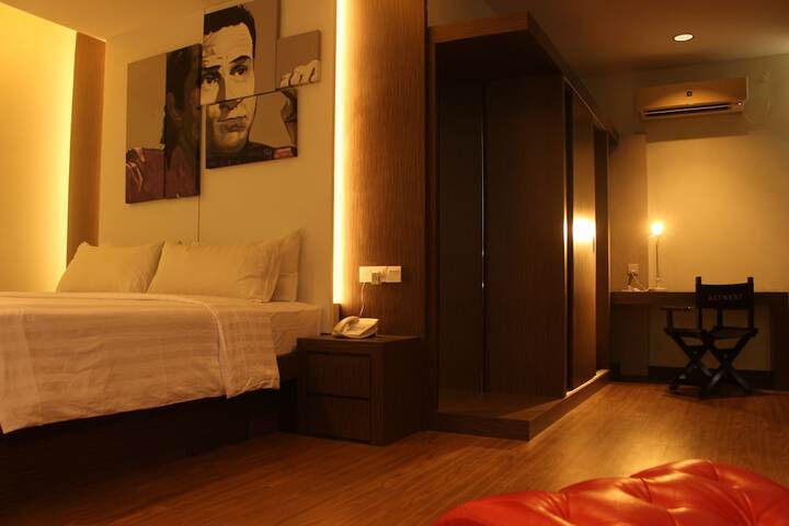 Room 31 of 67