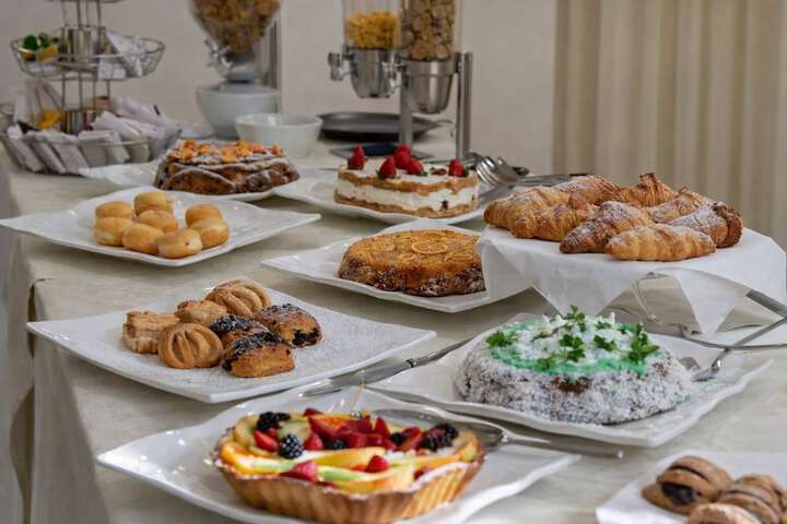 Breakfast/Coffee Service 47 of 49