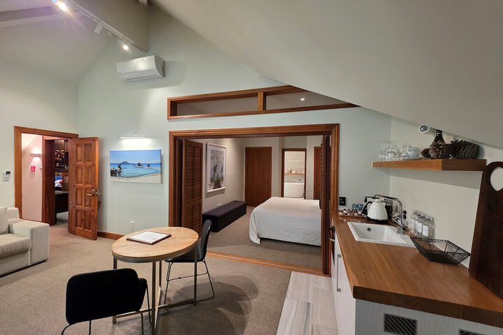 Room 8 of 59