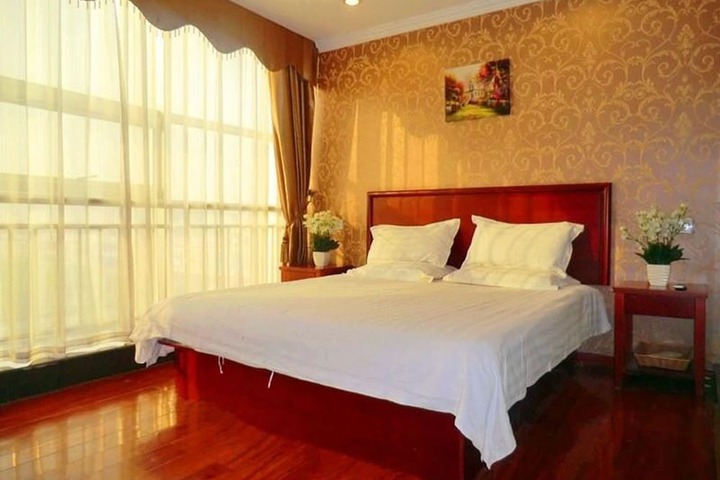 Room 22 of 31