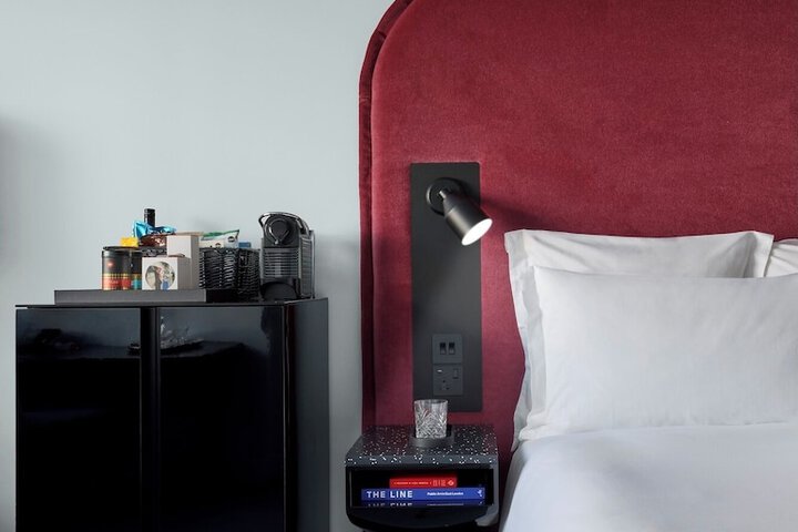 Room 36 of 233