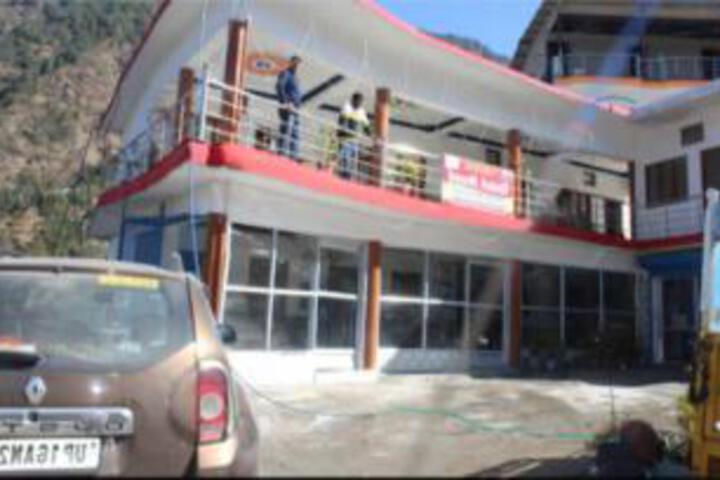 Hotel Gaurinand Kedarnath Uttarakhand