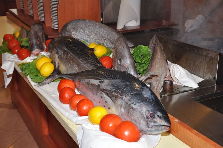 Dining 140 of 229