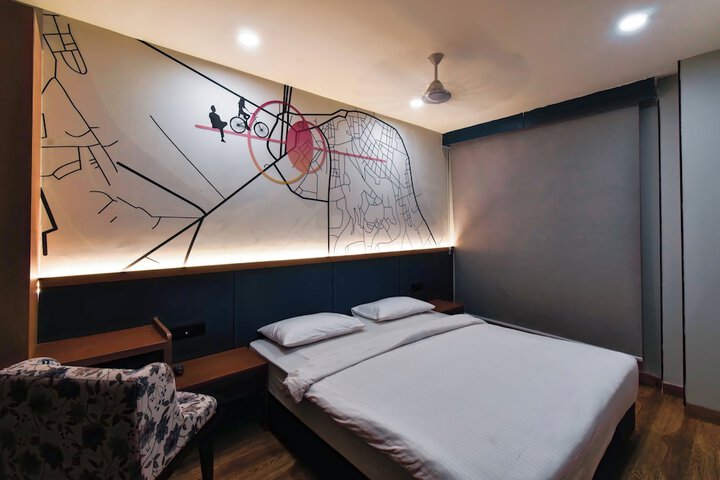 Room 15 of 46