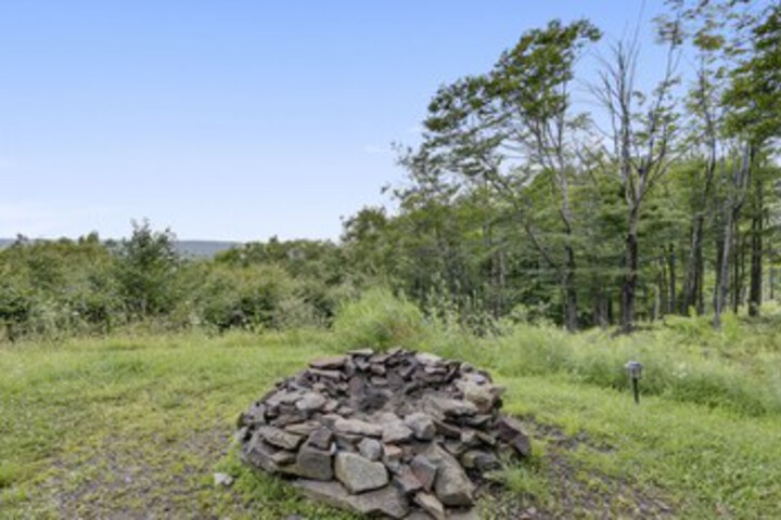 Property Grounds 53 of 79