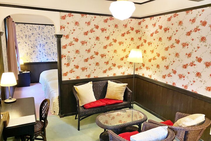 Room 15 of 121