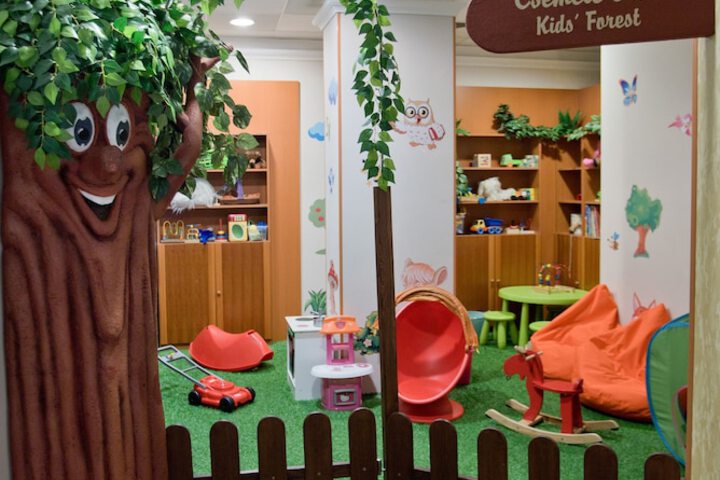 Childrens Activities 50 of 77