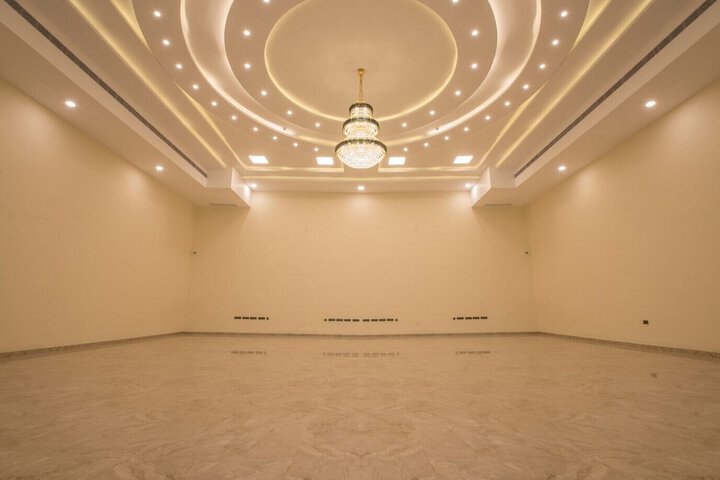 Ballroom/Hall 52 of 81