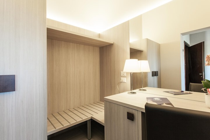 Minibar