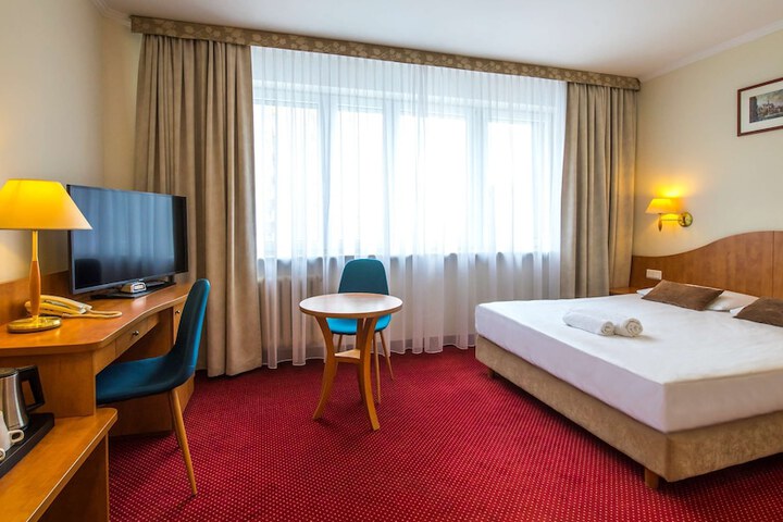 Room 22 of 59