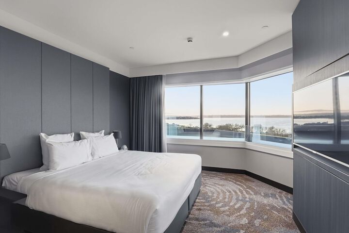 Room 32 of 88