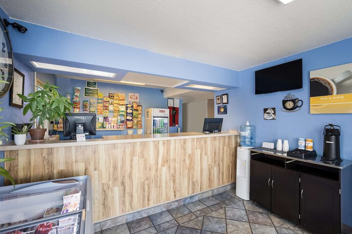 Hotel Interior 3 of 37