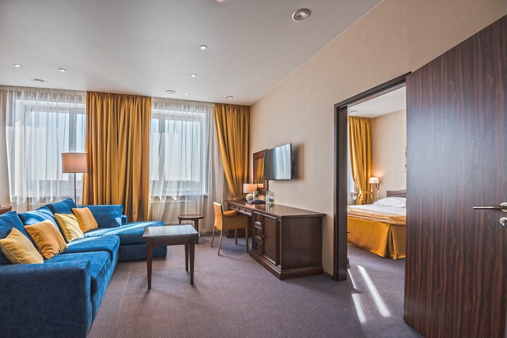 Room 14 of 34