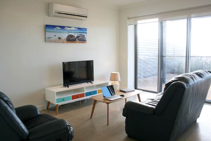 Room 14 of 24