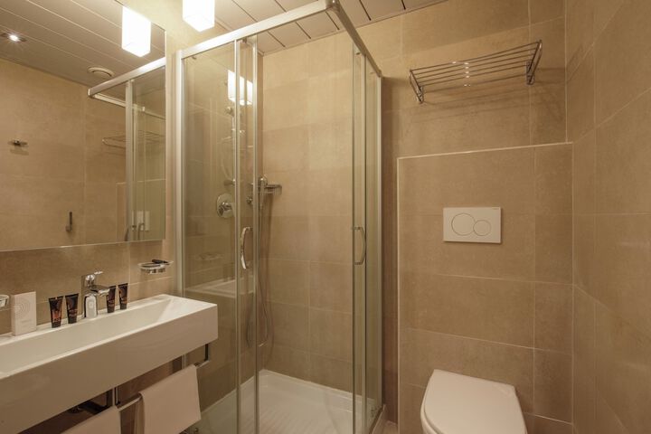 Bath Interior