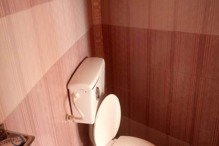 Room 6 of 14