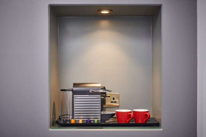 Breakfast/Coffee Service 40 of 128
