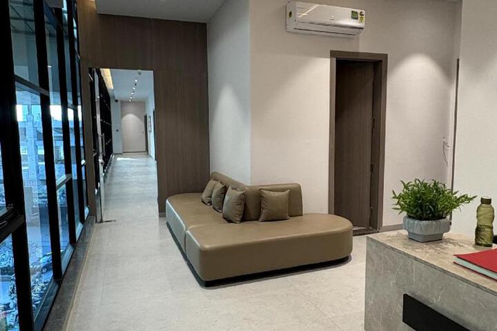 Hotel Unicorn Althan Surat