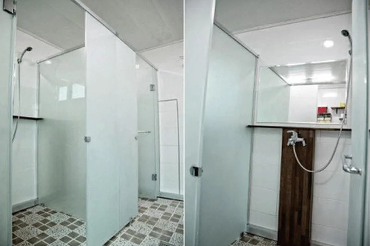 Room 7 of 14