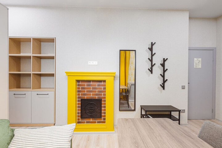 Room 15 of 22