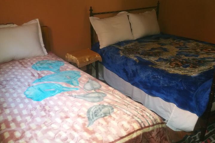 Room 15 of 36