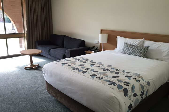 Room 6 of 58