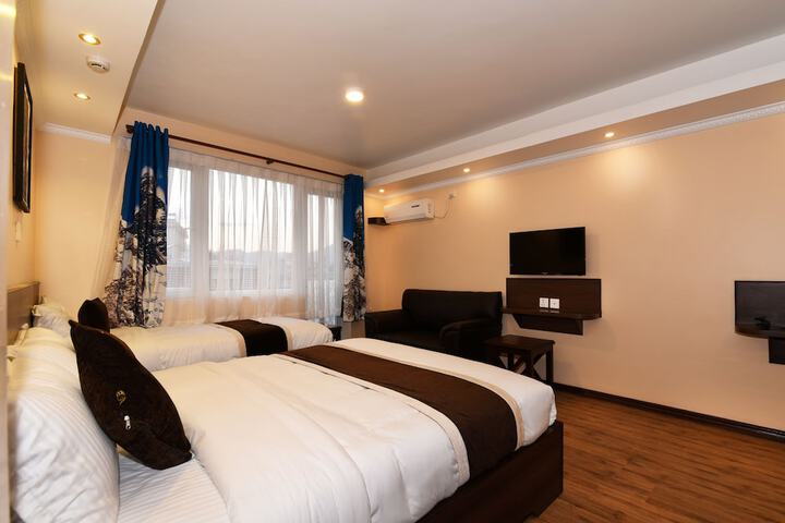 Room 17 of 42